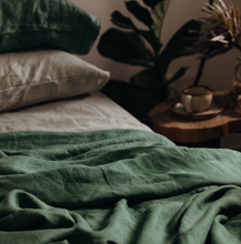 Load image into Gallery viewer, 100% Flax Linen Duvet in Pasture (Linen Basket)