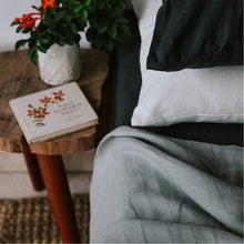 Load image into Gallery viewer, 100% Flax Linen Duvet in Stone
