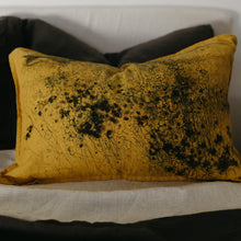 Load image into Gallery viewer, A 1 of 1 hand painted 100% flax scatter cushion set by Paula Dubois.