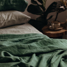 Load image into Gallery viewer, 100% Flax Linen Duvet in Pasture