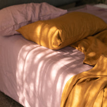 Load image into Gallery viewer, 100% Flax Linen Duvet in Syringa
